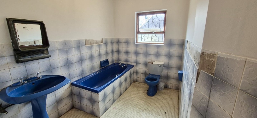 3 Bedroom Property for Sale in Kwamagxaki Eastern Cape